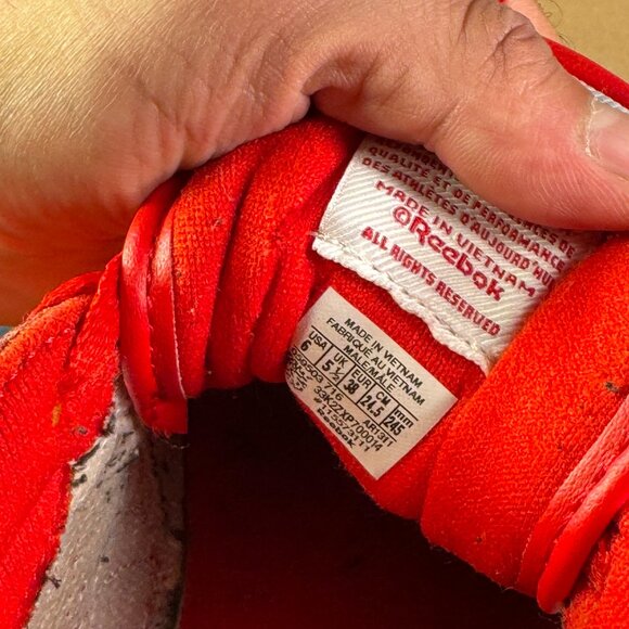 Reebok Classics Nylon Red Sneakers Women’s Size US 6 – Excellent Condition - Picture 5 of 5